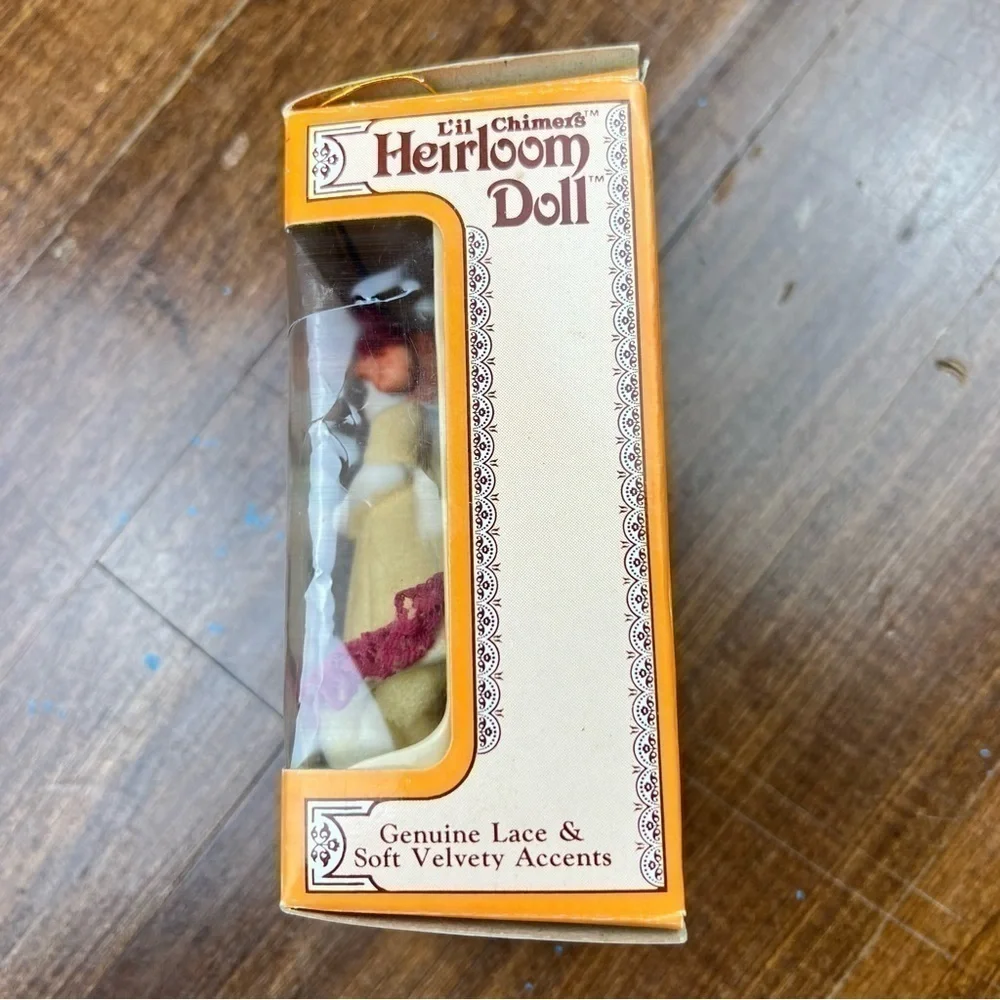 Jasco L'il Chimers Heirloom Doll Porcelain Bell Christmas Ornament #382 With Box